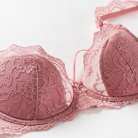 Komplet bielizny z usztywnianym biustonoszem z koronką Denisia