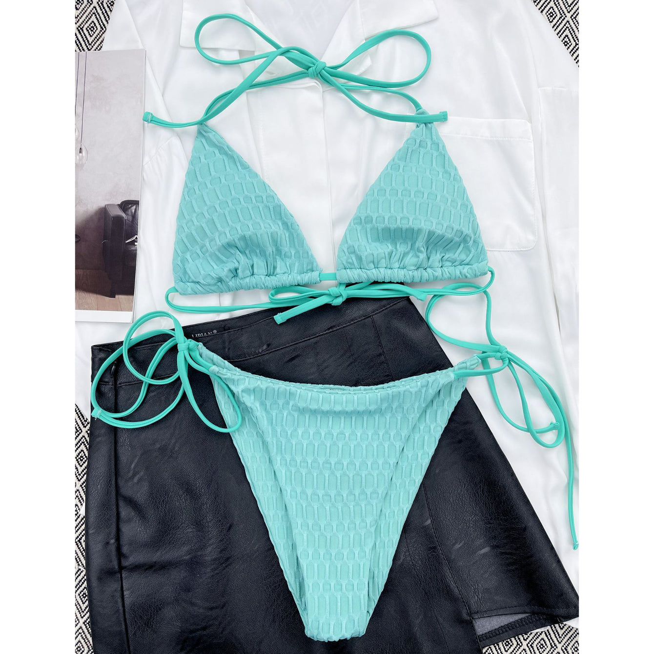 Bikini z wiązaniem na plażę i basen Folkea Zielony