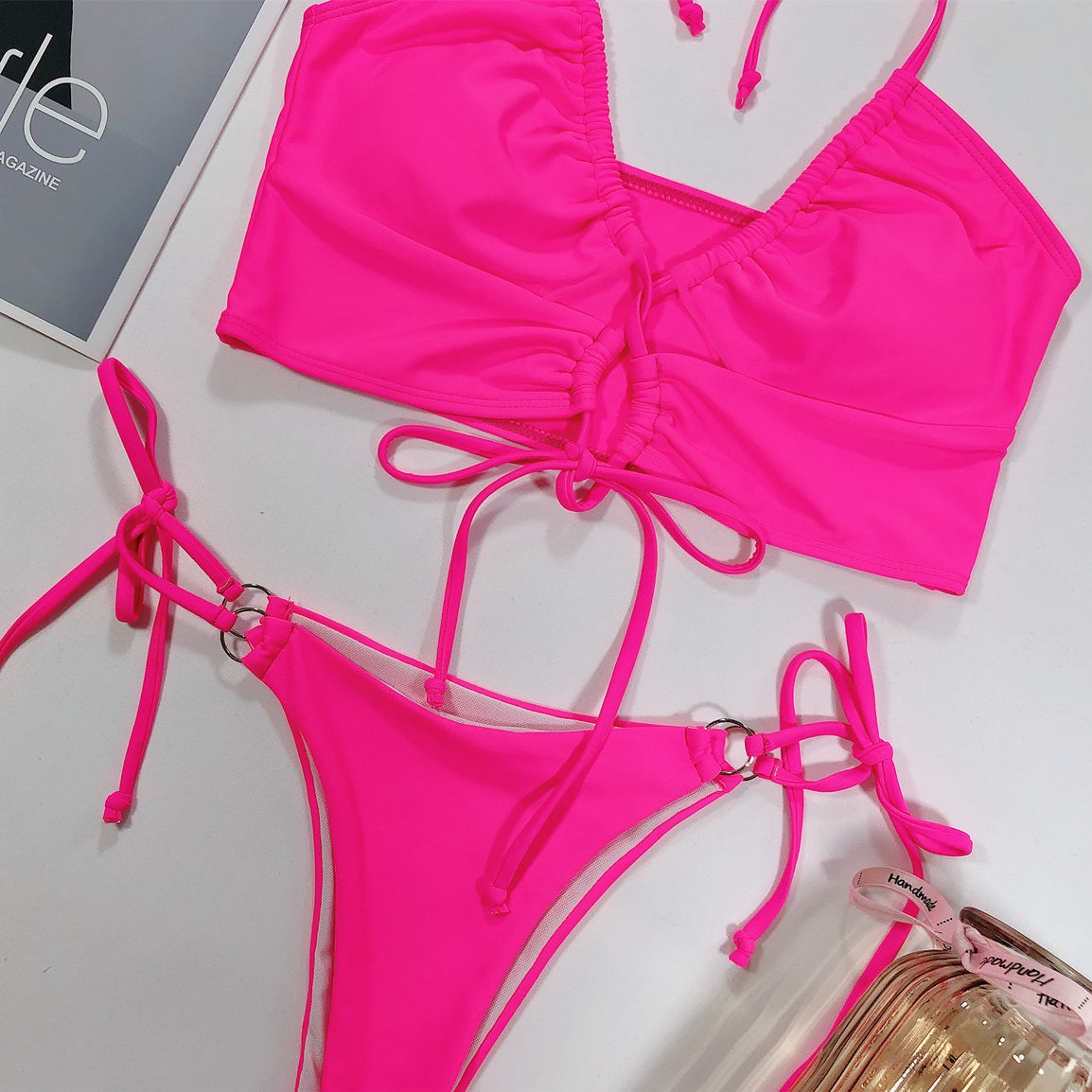 Bikini z usztywnianym topem i praktycznym dołem na plażę Pompilia