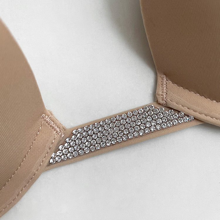 Biustonosz push-up modelujący z elastycznego materiału na co dzień i wyjątkowe okazje Nives