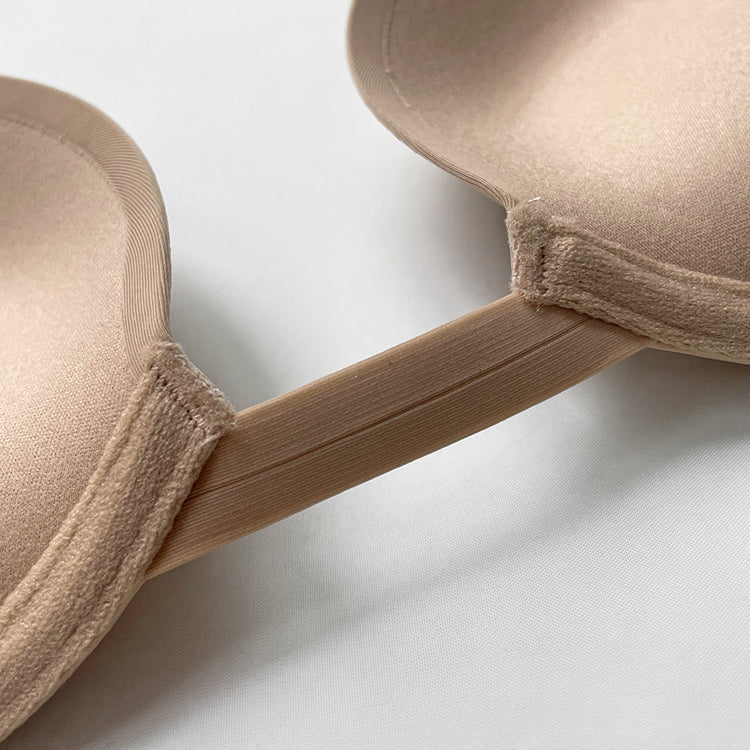 Biustonosz push-up modelujący z elastycznego materiału na co dzień i wyjątkowe okazje Nives