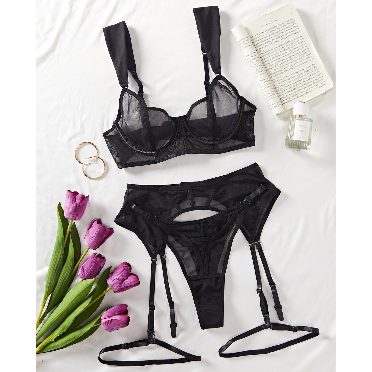 Komplet bielizny czteroczęściowy z delikatnych materiałów Joanie Czarny