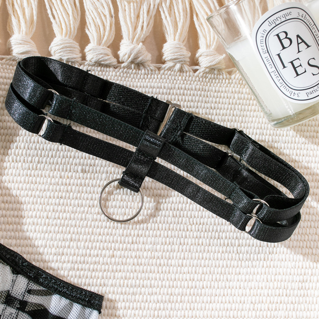 Komplet bielizny z pasem do pończoch na specjalne okazje Hammy