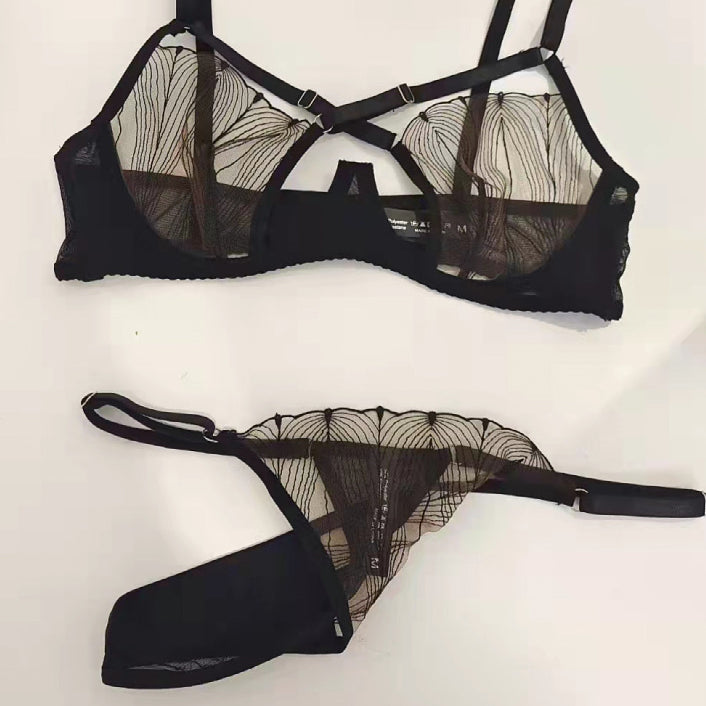 Komplet bielizny ze strapami na specjalne okazje Muireall