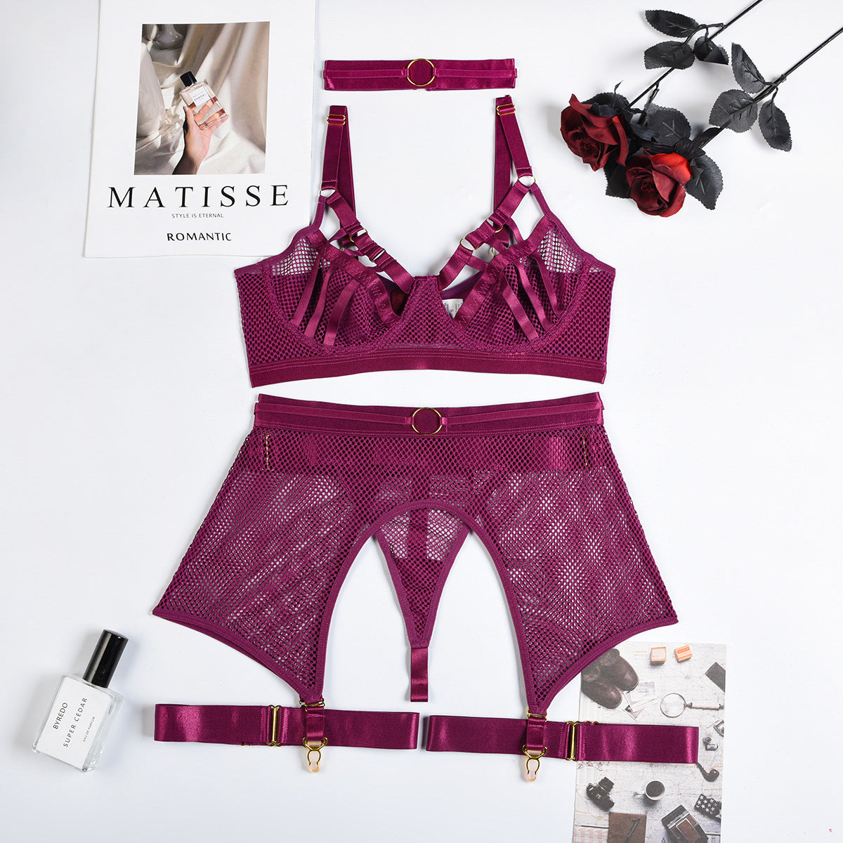 Komplet bielizny z pasem i podwiązkami elegancki design Palaghia Fioletowy