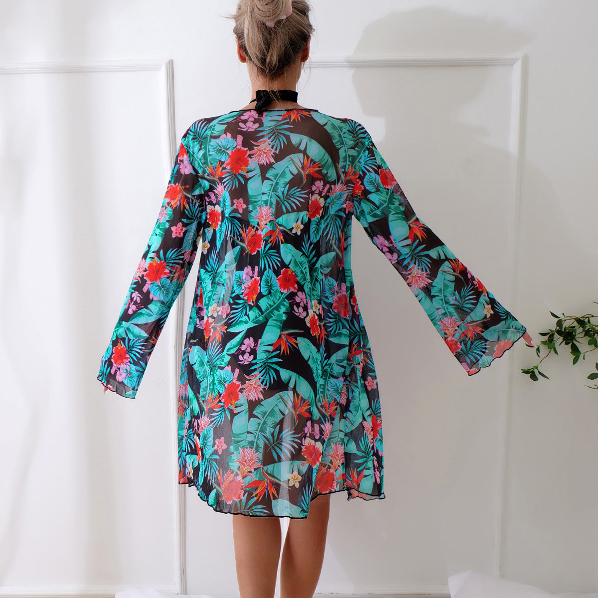 Strój kąpielowy jednoczęściowy z wygodnym krojem na plażę i basen Aili