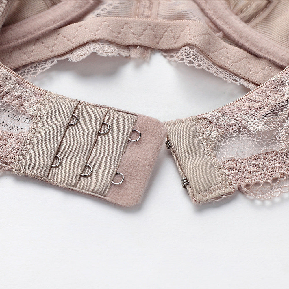 Biustonosz koronkowy push-up z efektem dekoltu Edda