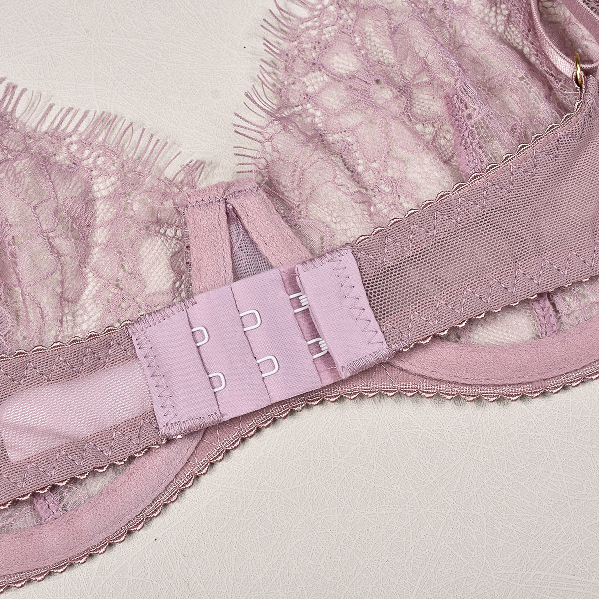 Zestaw bielizny z koronką elegancki i uwodzicielski Lefka