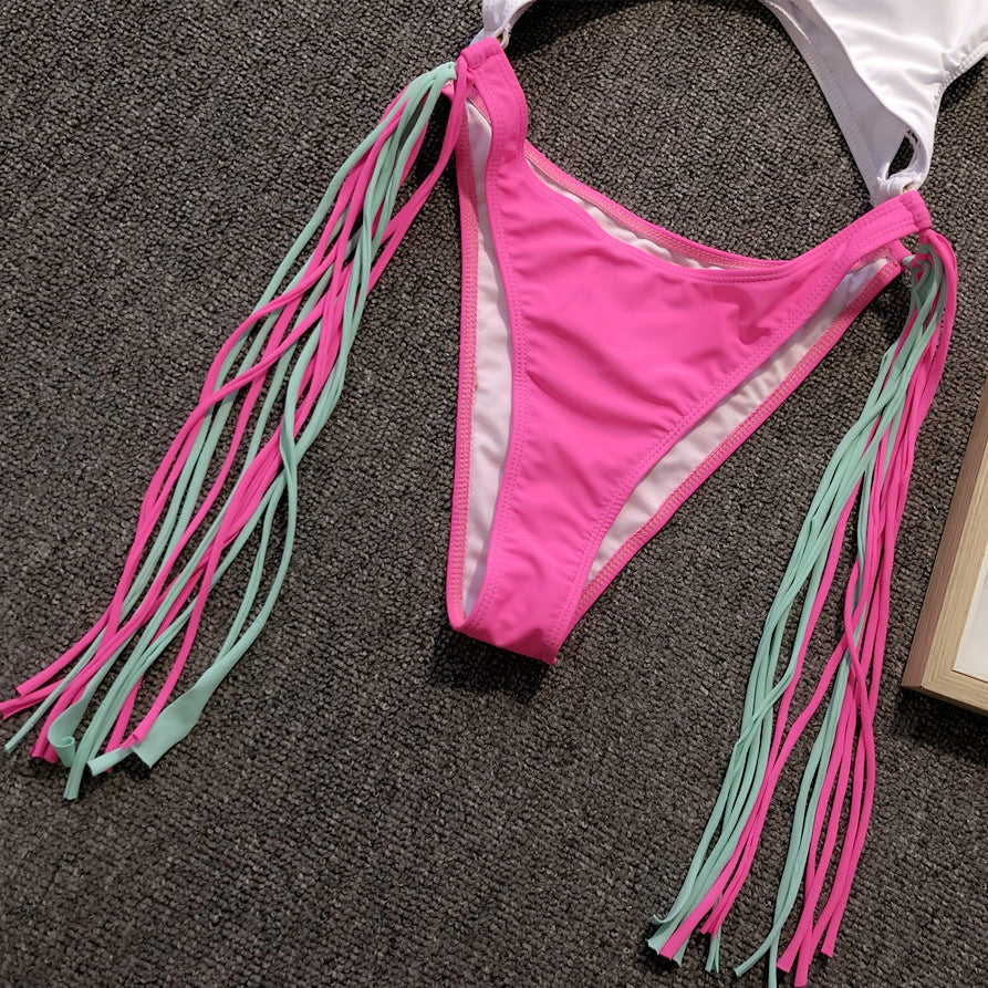 Strój kąpielowy z wycięciami i frędzlami na plażę i basen Helfriede
