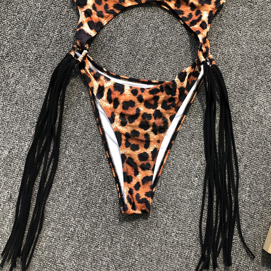 Strój kąpielowy z wycięciami i frędzlami na plażę i basen Helfriede