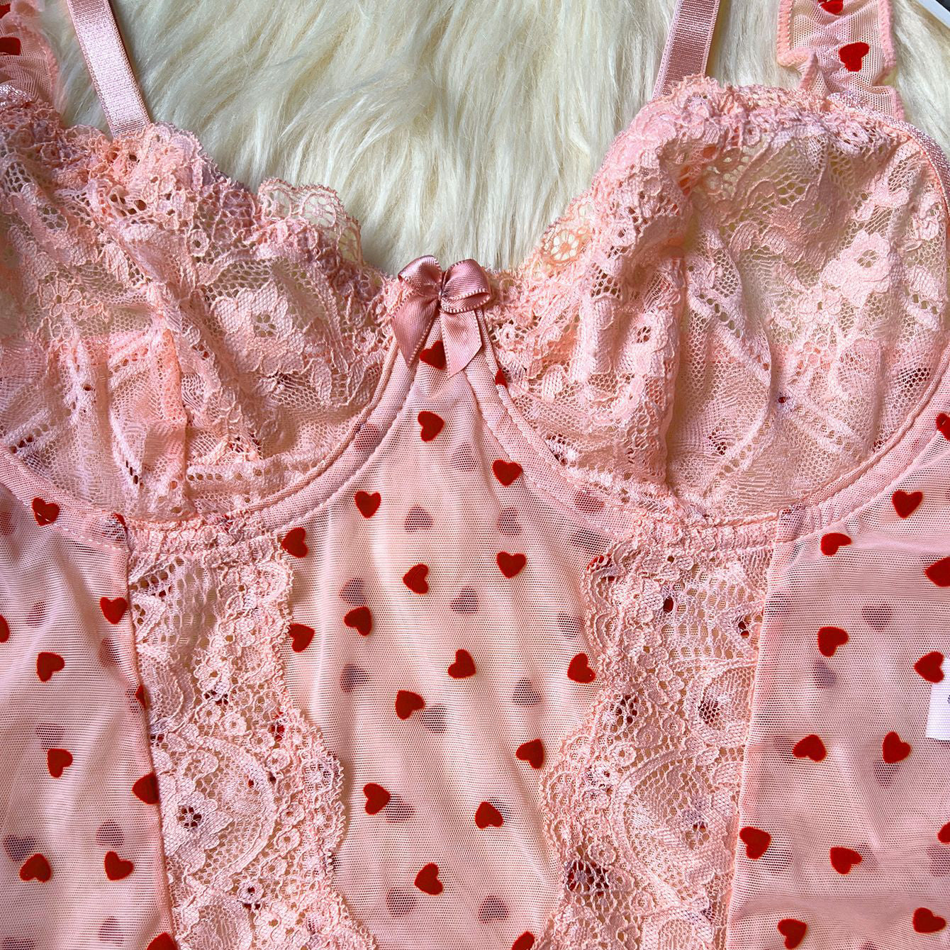 Biustonosz push-up z kompletem na specjalne okazje Chastity