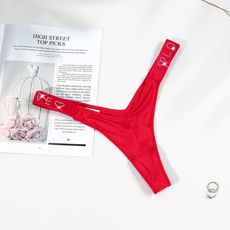 Stringi niewidoczne pod ubraniem z miękkiej tkaniny Ellina Czerwony M