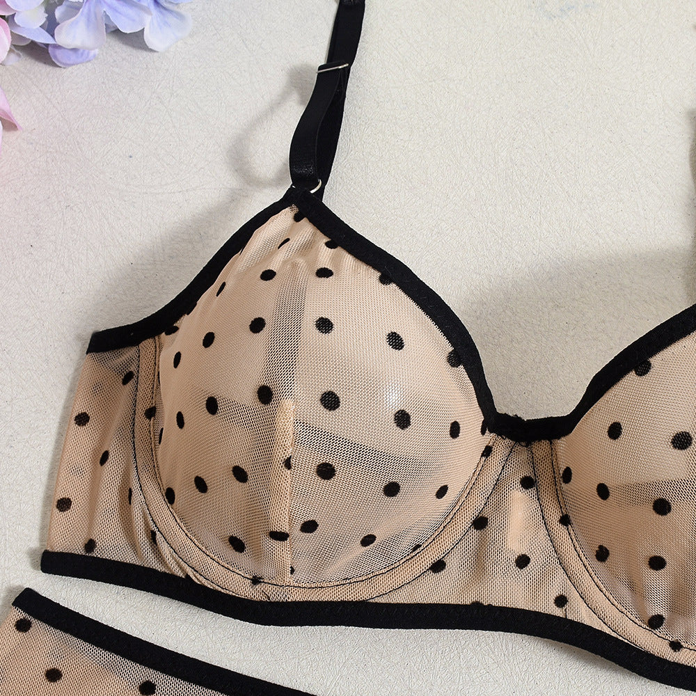 Komplet bielizny w kropki z regulowanymi ramiączkami na romantyczne wieczory Nynke