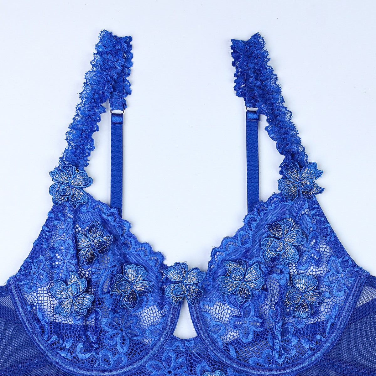 Komplet bielizny z haftem na specjalne okazje Lavone