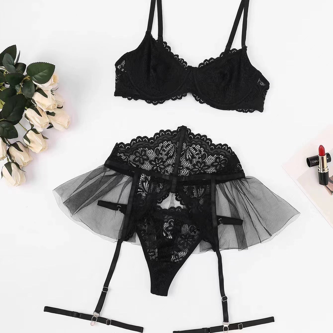 Komplet bielizny z koronką i tiulem Jose Czarny