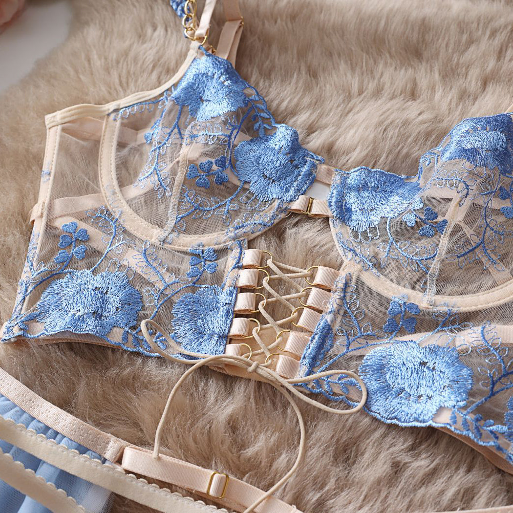 Komplet bielizny z koronką na wyjątkowe okazje Gritt