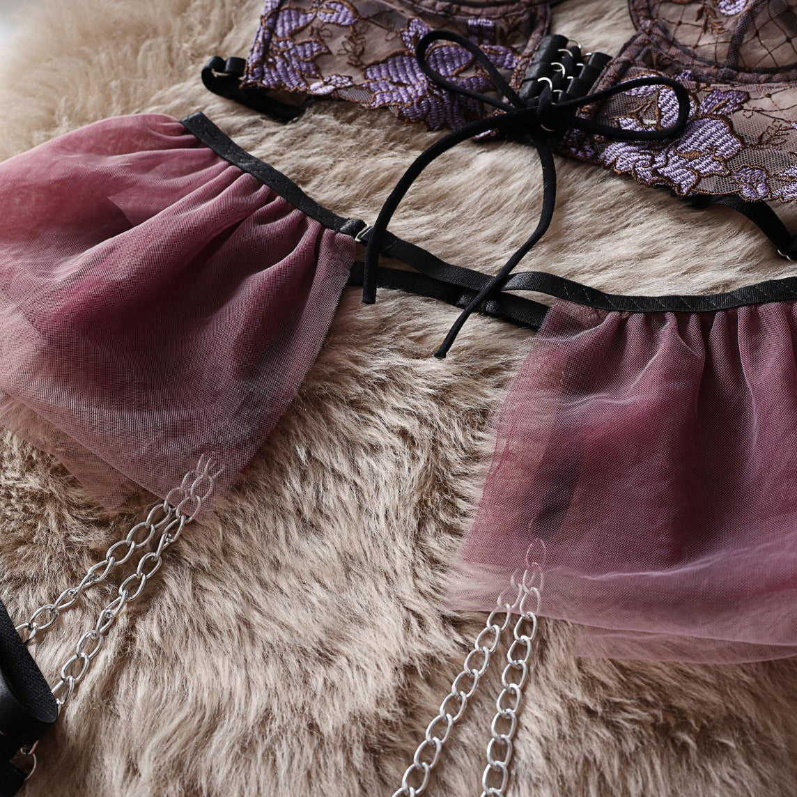 Komplet bielizny z koronką na wyjątkowe okazje Gritt