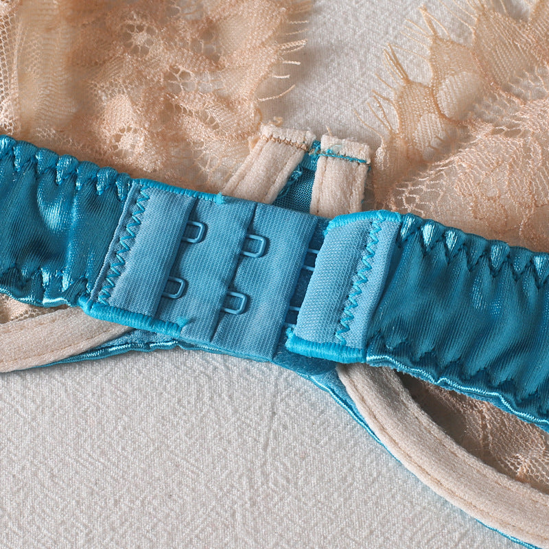 Strój kąpielowy z koronką i satynowymi akcentami na plażę Heidelore