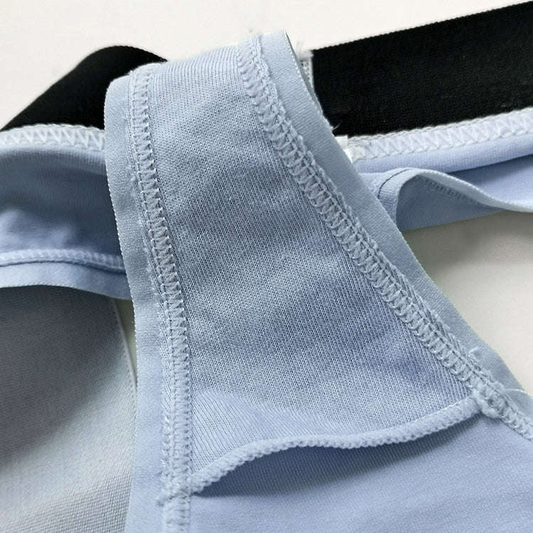 Stringi sportowe z elastycznego materiału na treningi Ayla