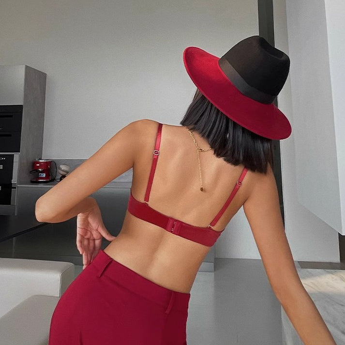 Zestaw bielizny z siateczką zapewniający wygodę i wsparcie Marvis