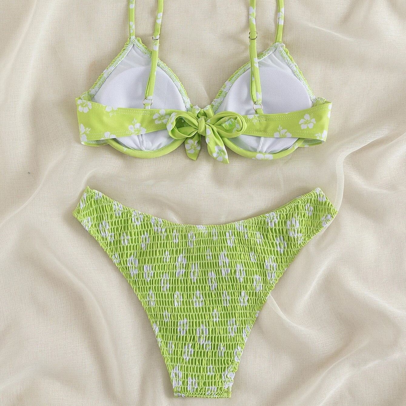 Bikini push-up plażowe z delikatnymi ramiączkami Salwa