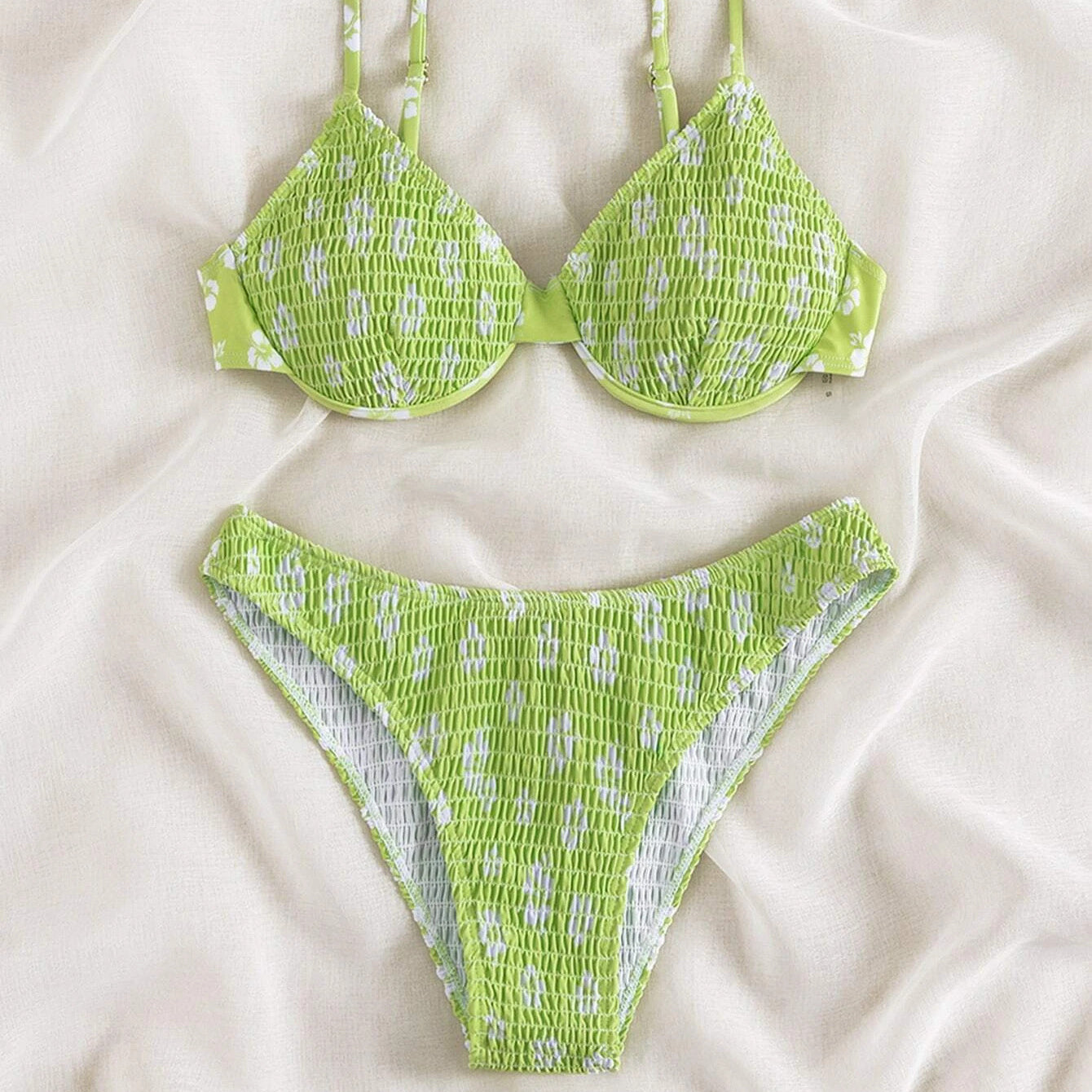 Bikini push-up plażowe z delikatnymi ramiączkami Salwa Zielony