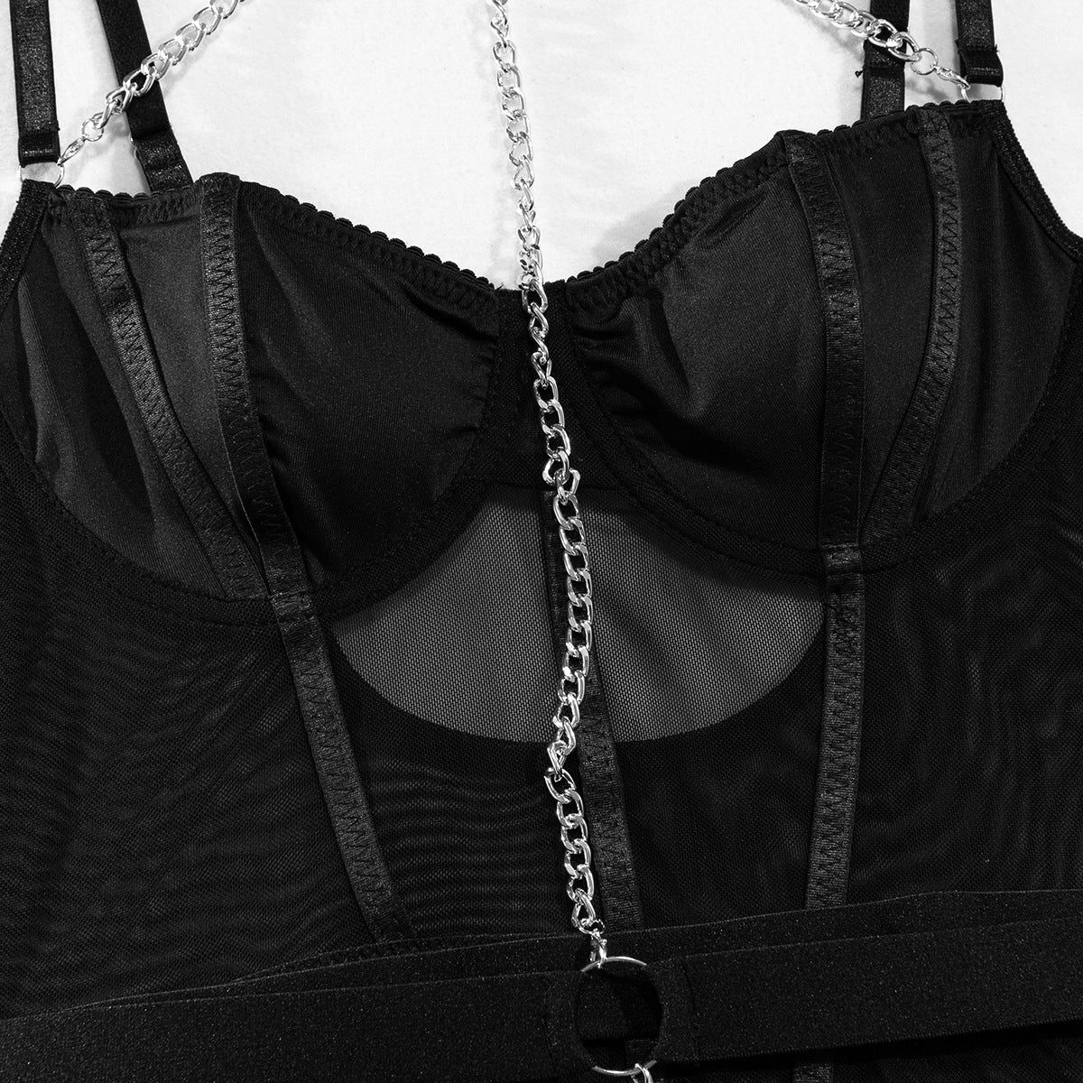 Body z łańcuszkiem eleganckie na wyjątkowe okazje Folline