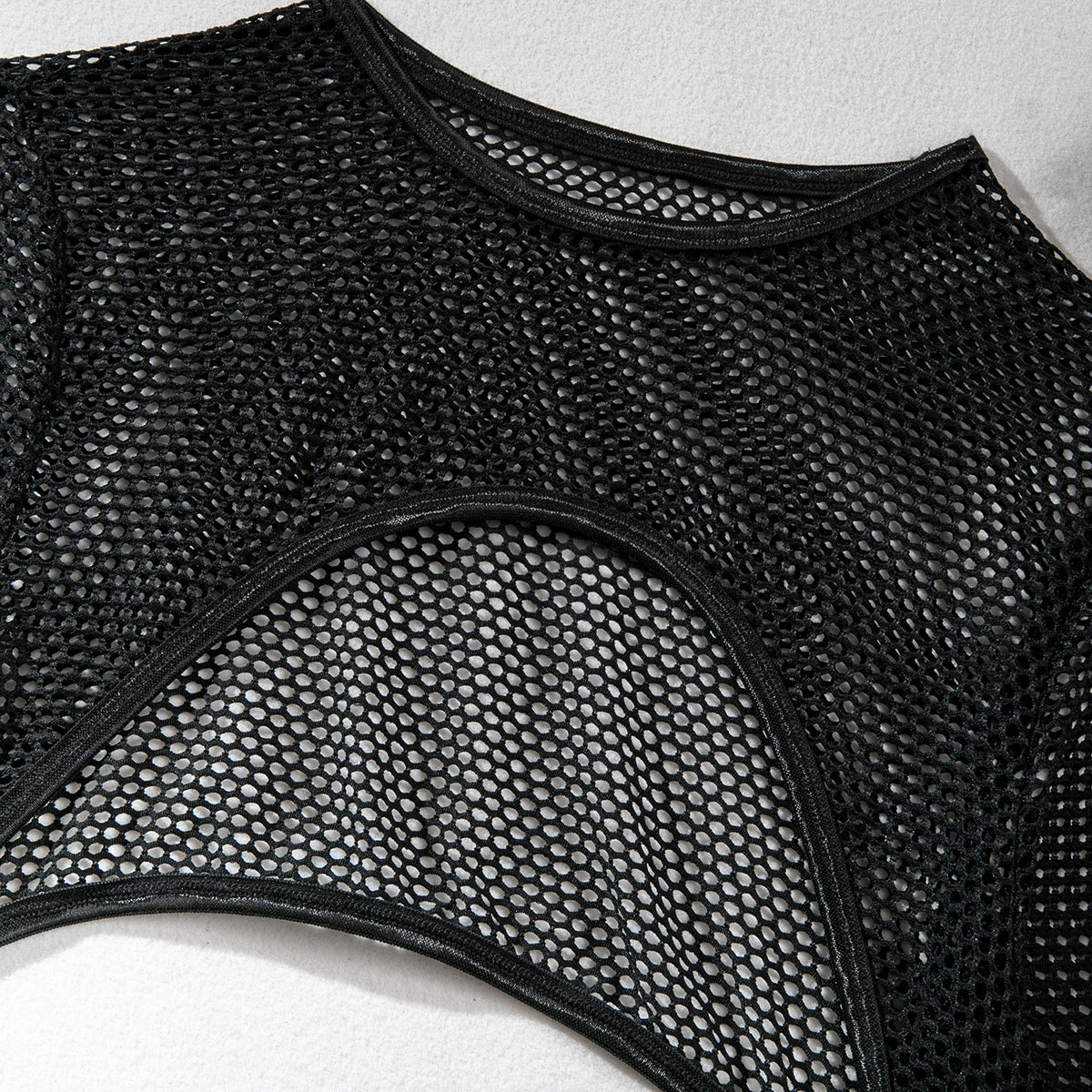 Komplet bieliźniany z narzutką i crop topem siateczkowy na wieczór Jorien