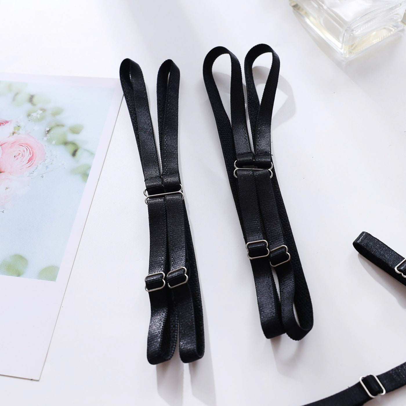 Koronkowy zestaw bielizny z finezyjnymi detalami Borjanka