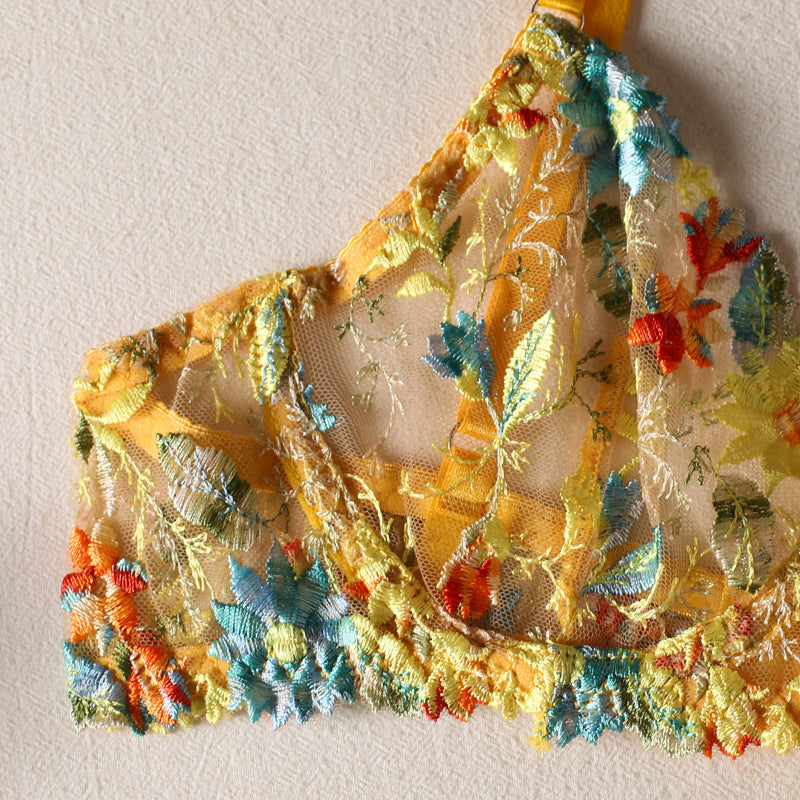 Komplet bielizny z kwiatowym haftem na specjalne okazje Sylvianne