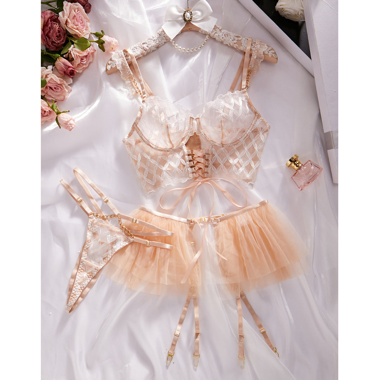 Komplet bielizny koronkowej z wiązaniem Elizebeth Szampański