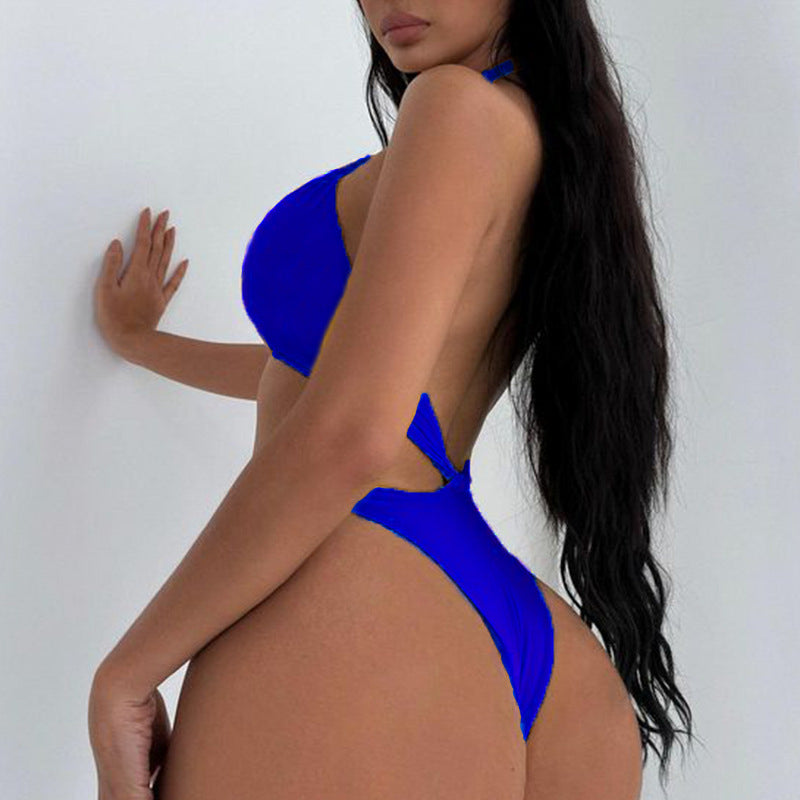 Strój kąpielowy z wiązaniem na szyi idealny na plażę Regiena