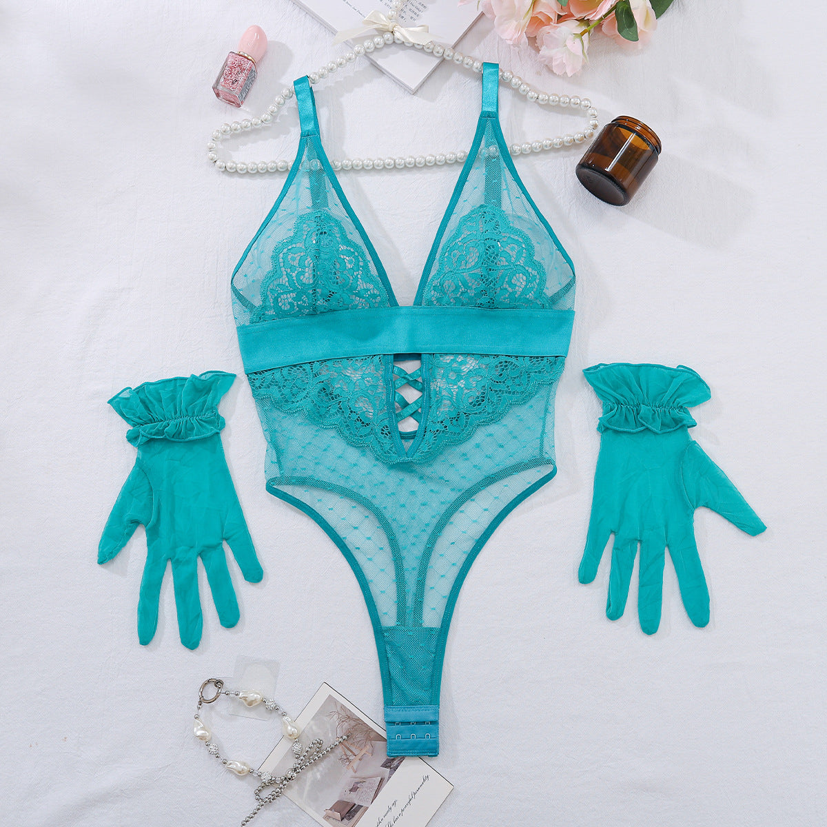 Body koronkowe z delikatnym wzorem Seonaid Niebieski