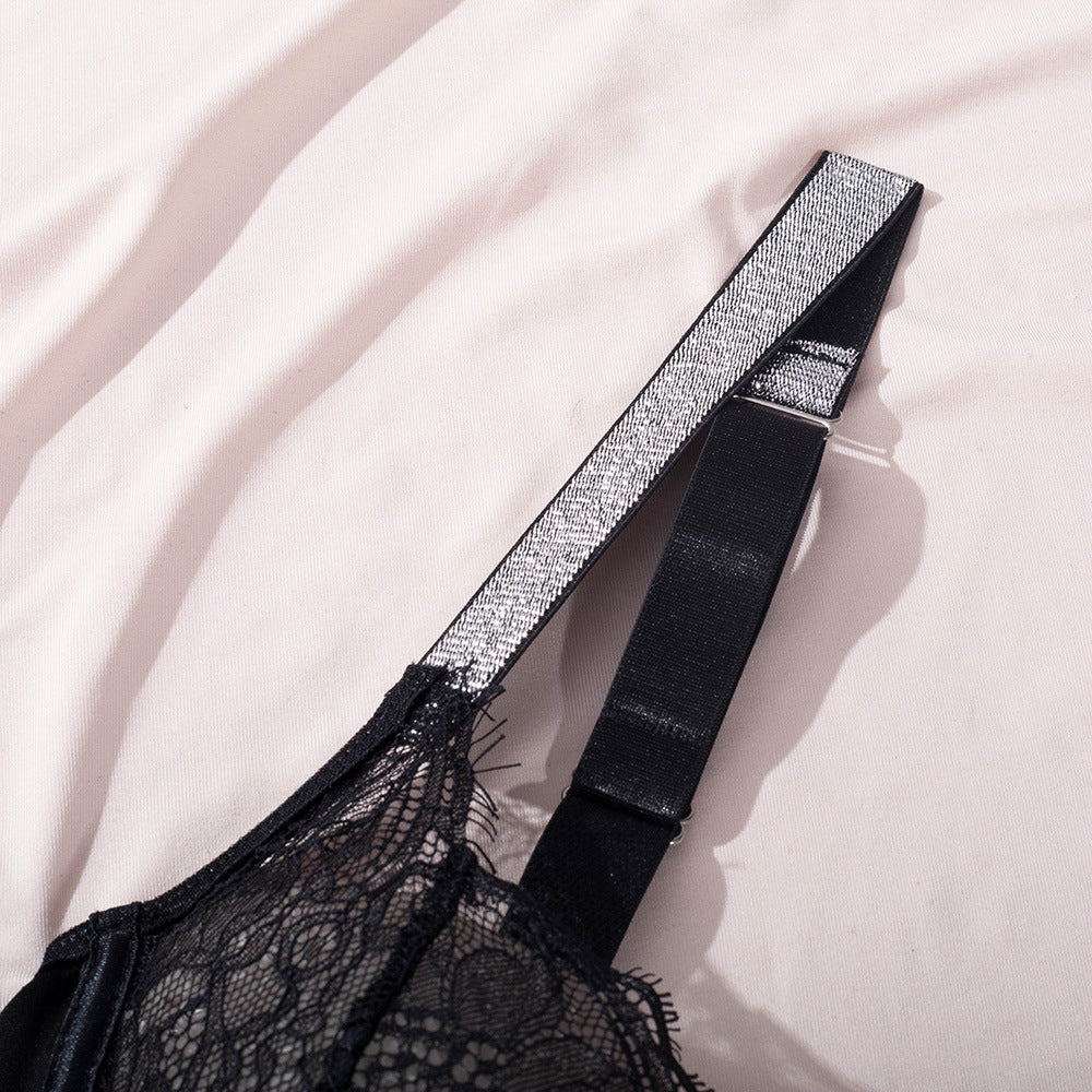 Body z koronką i ozdobnymi ramiączkami na specjalne okazje Minette