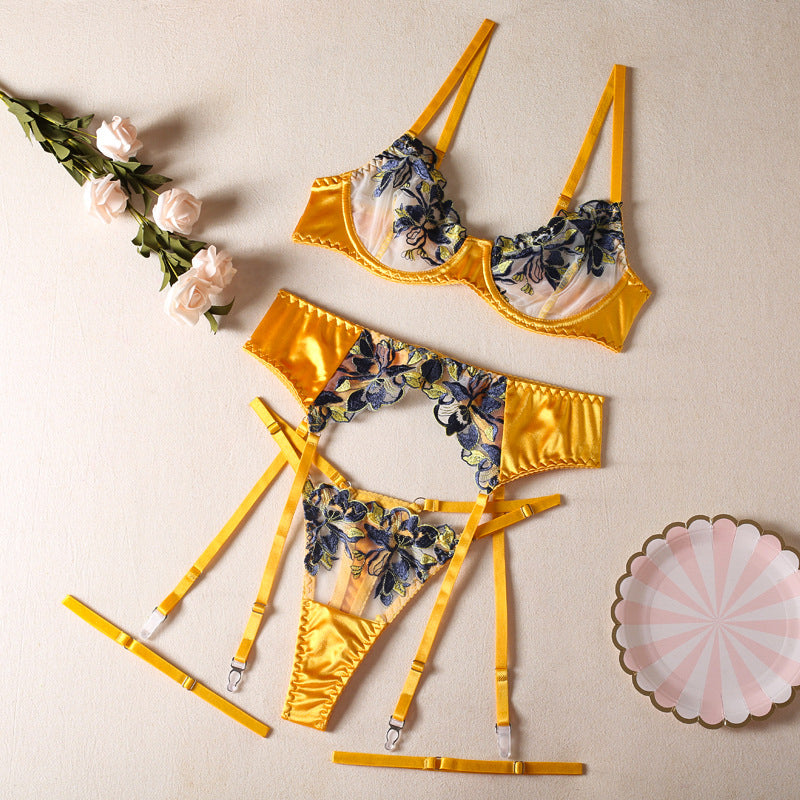 Zestaw bielizny koronkowy z pasem do pończoch satynowe wykończenie Sean Multikolor