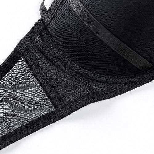 Komplet bielizny z subtelnymi zdobieniami na specjalne okazje Suphiye