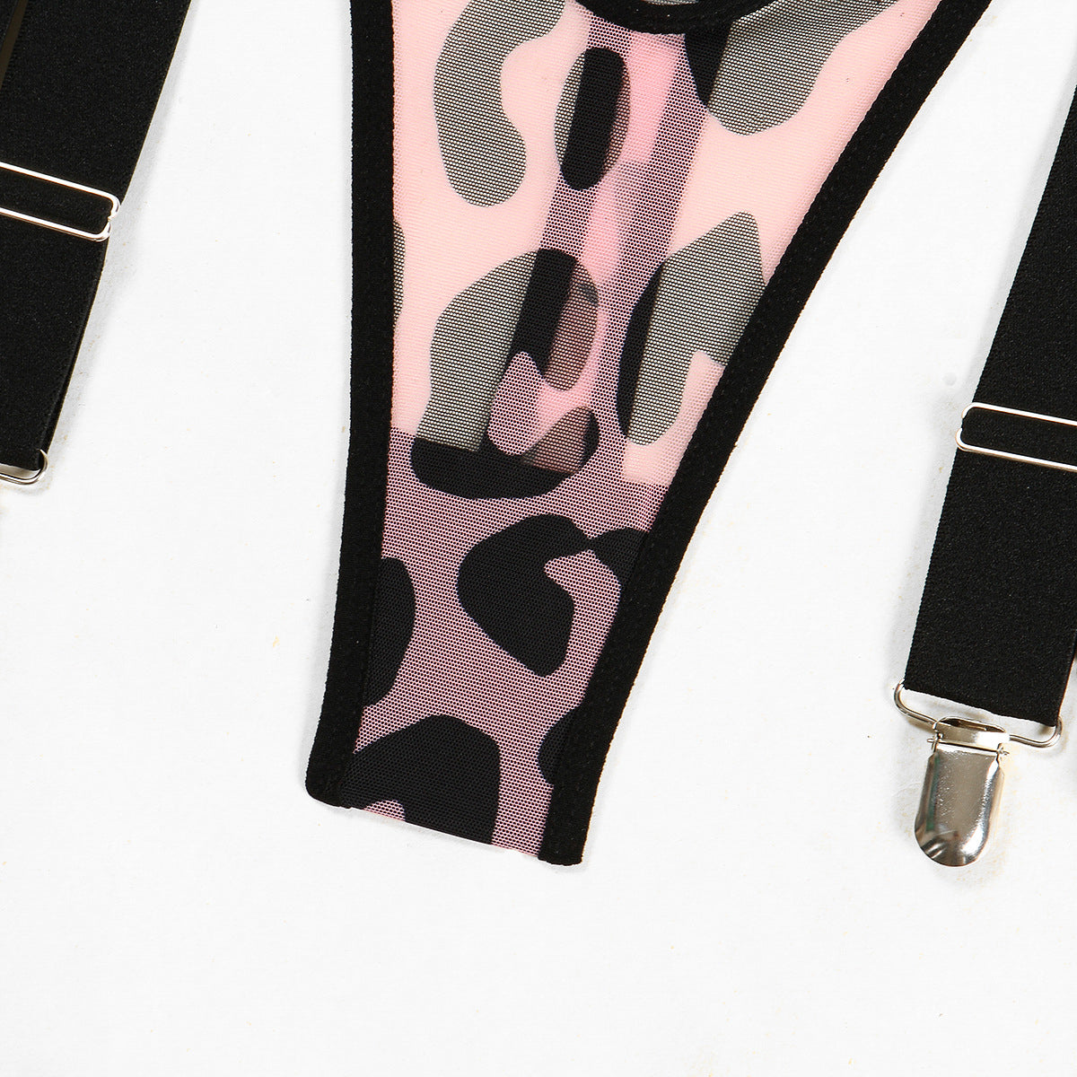 Komplet bielizny z wycięciami z dopasowanego materiału Gentjana