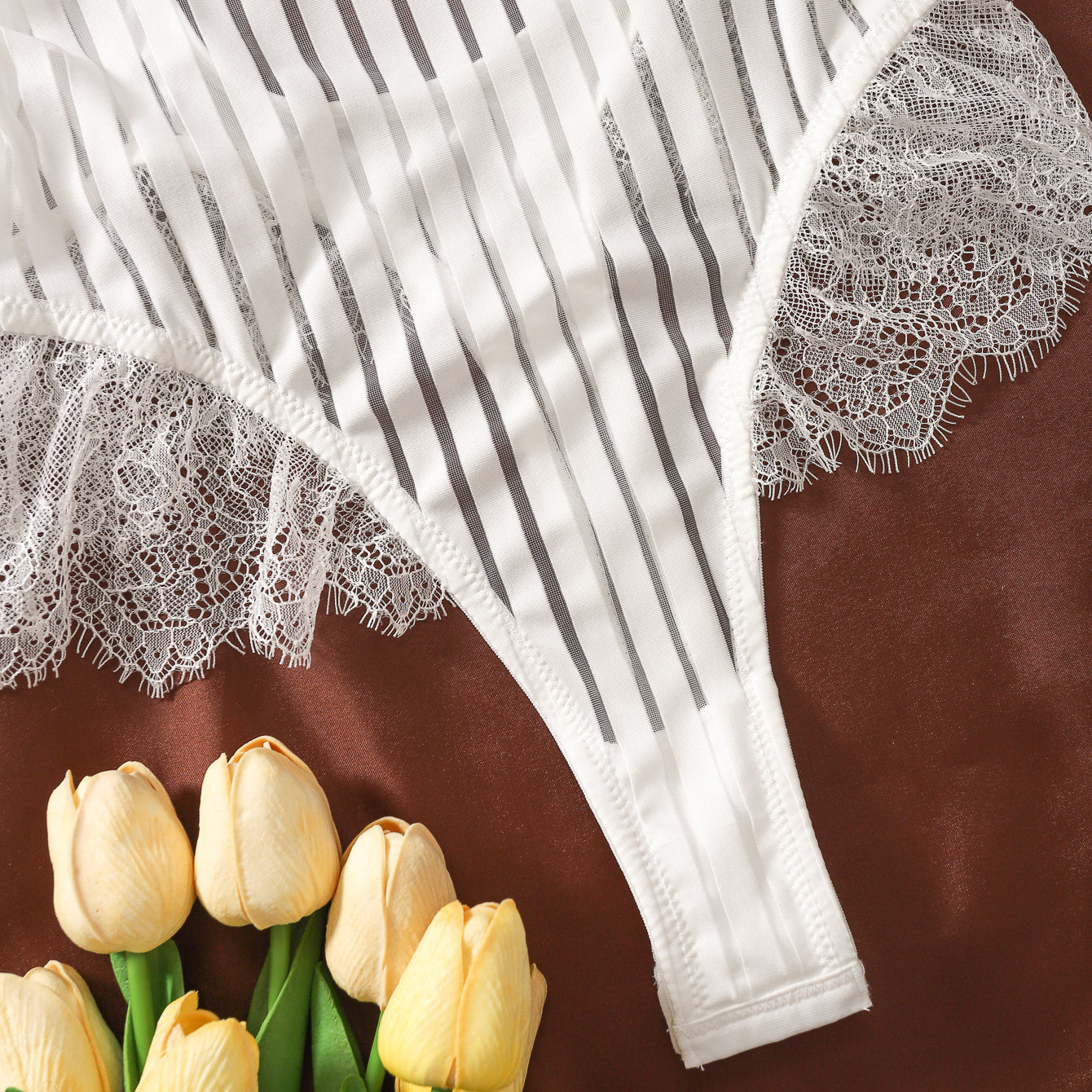 Body z piórkami na specjalne okazje Ingerlise