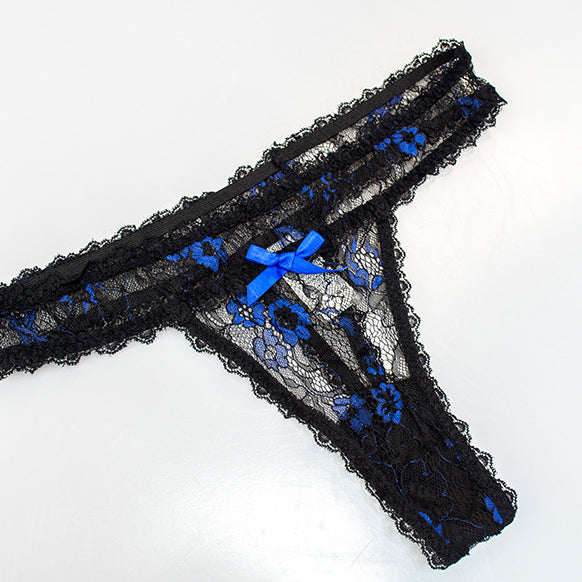 Halka nocna z koronką i wstążkami na romantyczne wieczory Ardelis