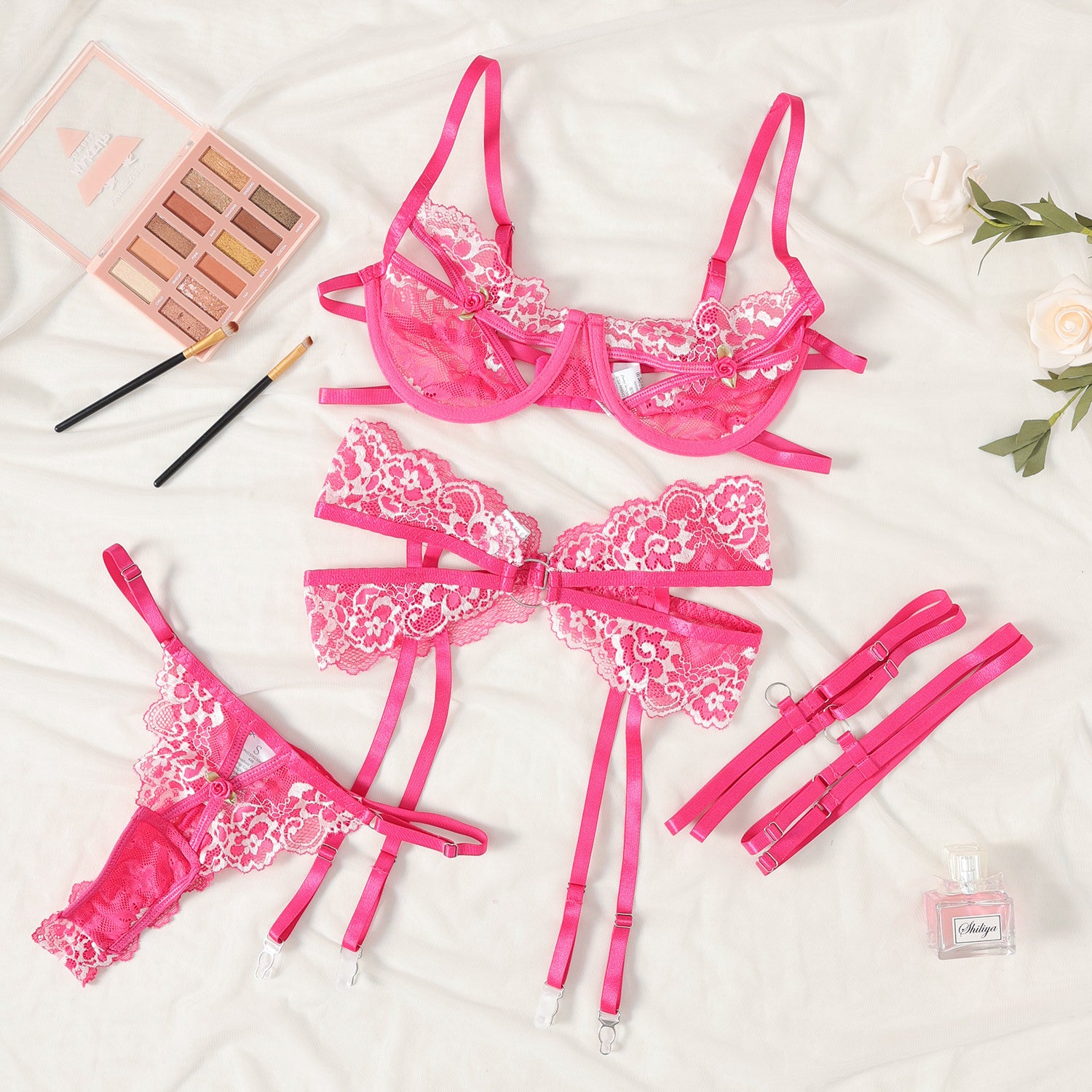 Komplet bielizny z haftem regulowane ramiączka Ayumi Różowy