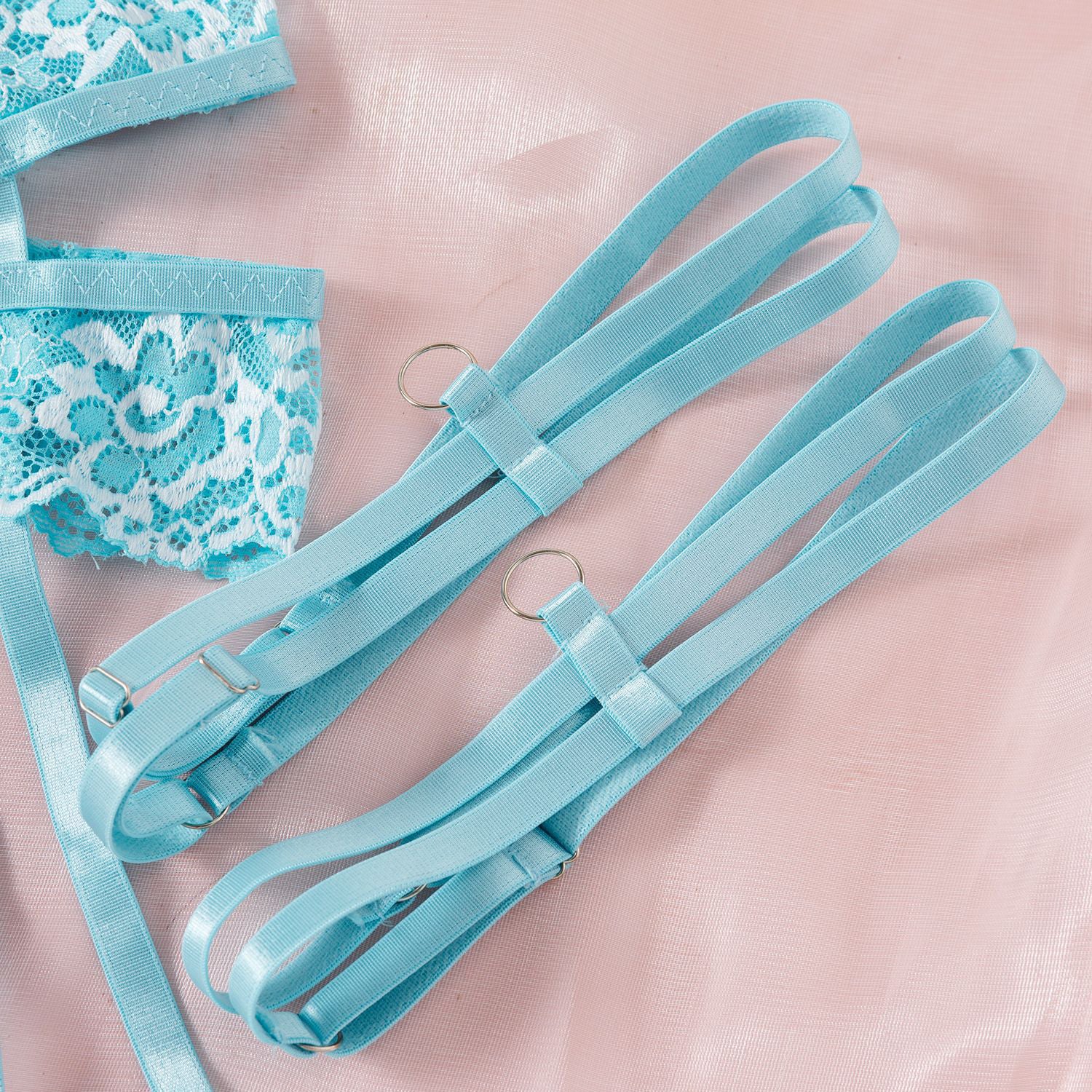 Komplet bielizny z haftem regulowane ramiączka Ayumi