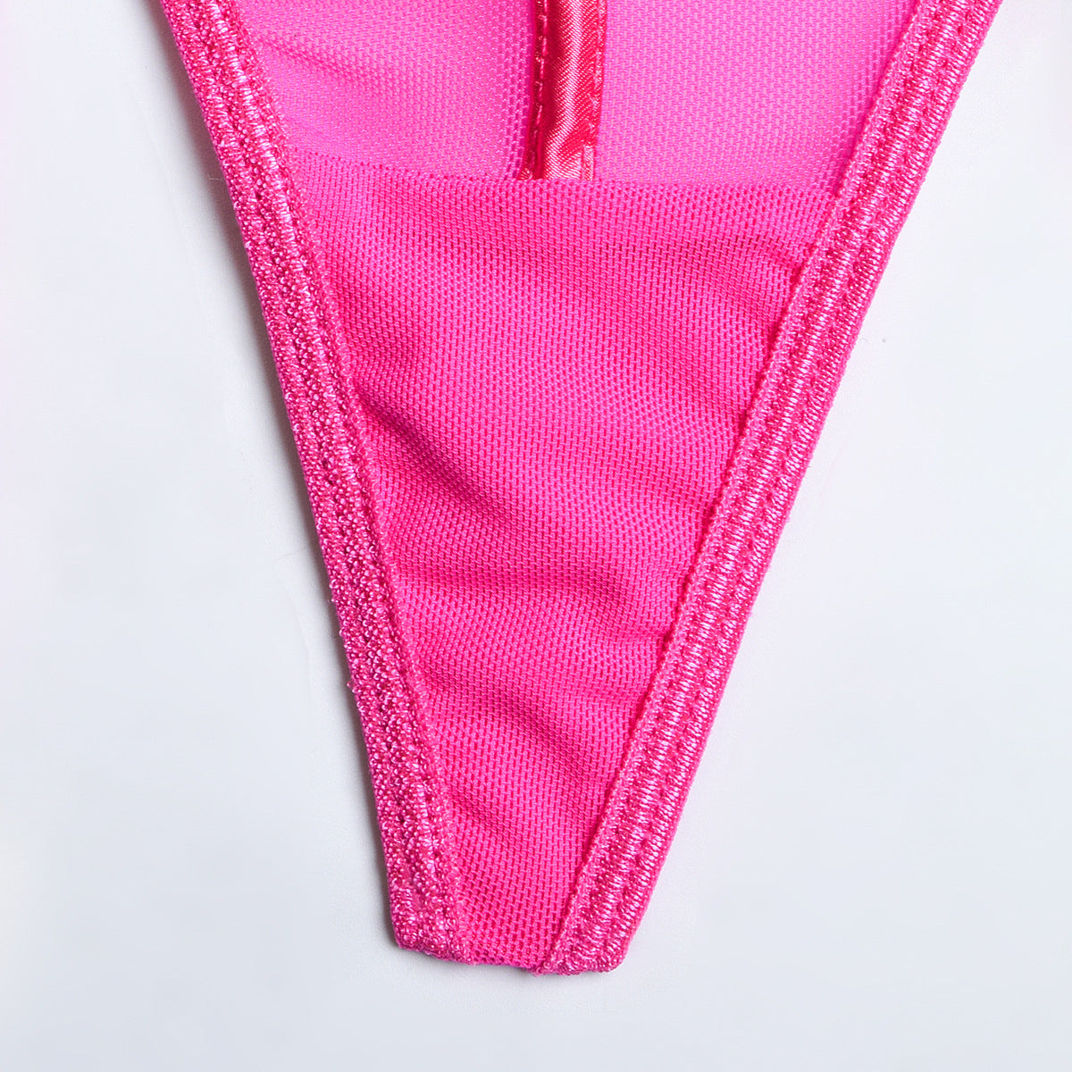 Komplet bielizny z wycięciami na specjalne okazje Mimma