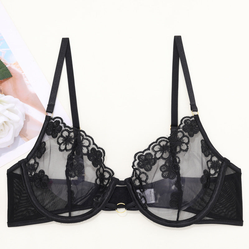 Komplet bielizny z drobnym wzorem i przezroczystymi wstawkami Solja