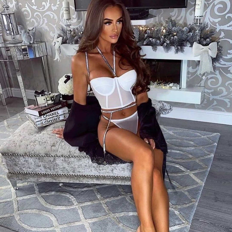 Komplet bielizny z ozdobnym pasem na specjalne okazje Kumari