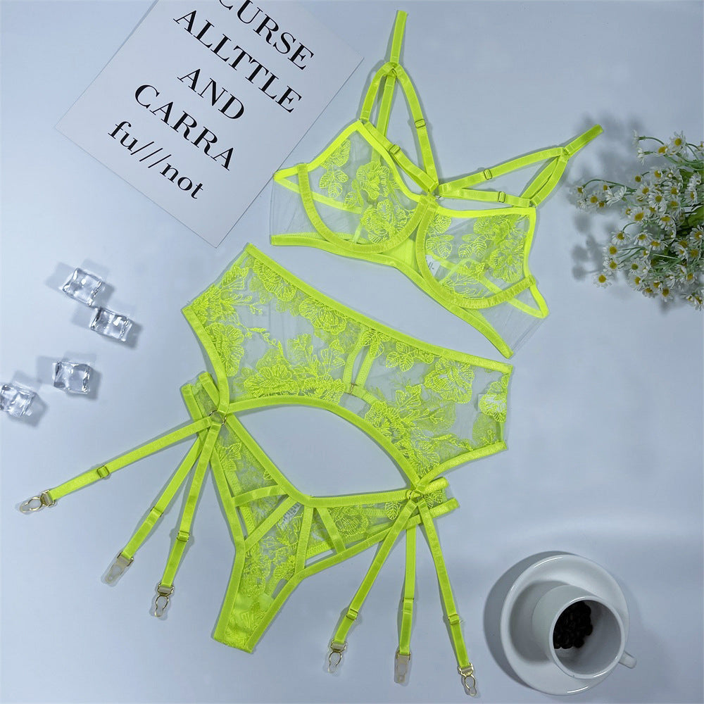 Komplet bielizny z delikatnymi zdobieniami dla podkreślenia sylwetki Lelah Zielony