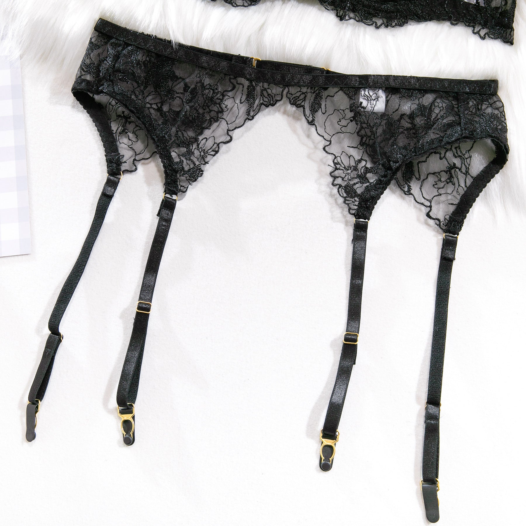 Koronkowy komplet bielizny trzyczęściowy regulowany Lizanne