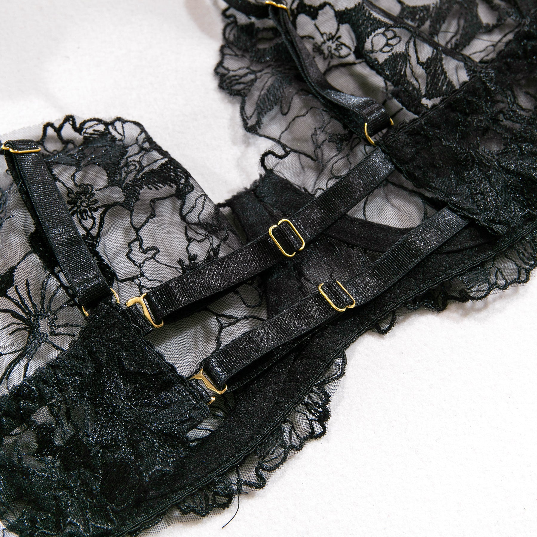 Koronkowy komplet bielizny trzyczęściowy regulowany Lizanne